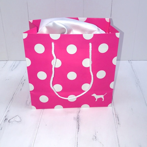 20 Victoria’s Secret Brand Designer New Pink Polka Dot Shopping Bag - Picture 1 of 3
